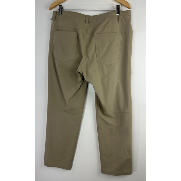 Lululemon ABC Pant Classic 34" Tofino Sand Tan Athletic Khaki Size 33 x 28 *Flaw - Picture 11 of 15